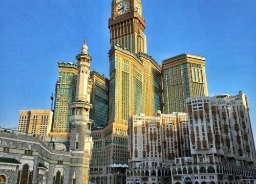 Umrah for 20 days